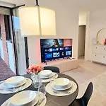 Penthouse With Terrace & Parking
